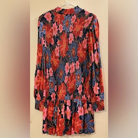 FARM RIO NWOT Garden Smocked Mini Dress in Navy - Picture 7 of 12